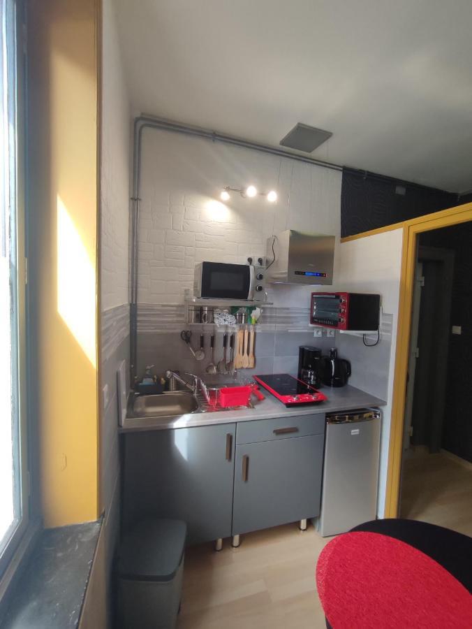 Studio Independant Acces Direct Autonome. Le Cateau-Cambresis Exterior photo